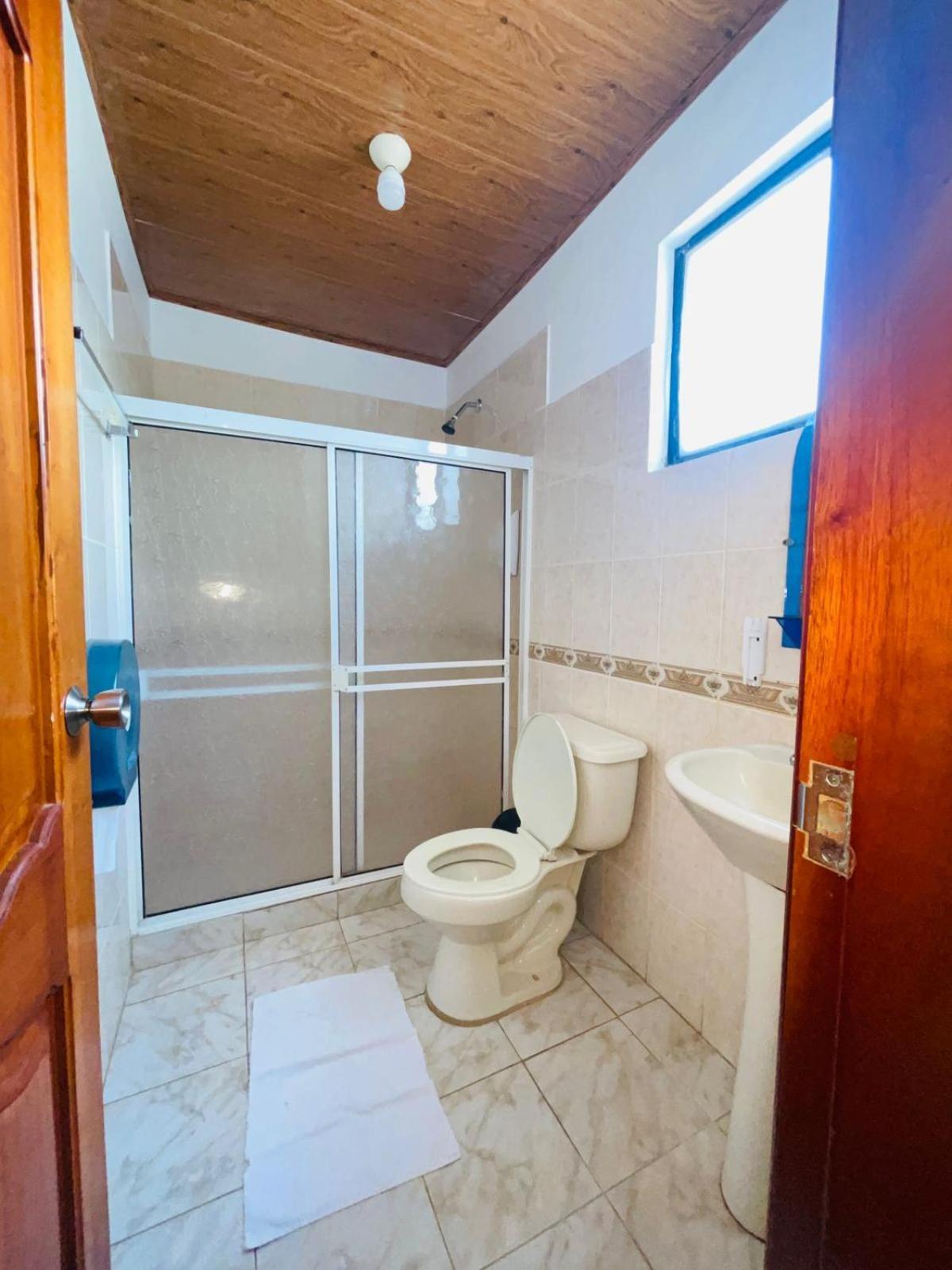 Casa Los Delfines Hotel Puerto Villamil Ngoại thất bức ảnh