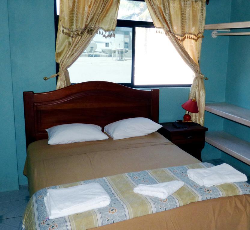 Casa Los Delfines Hotel Puerto Villamil Ngoại thất bức ảnh