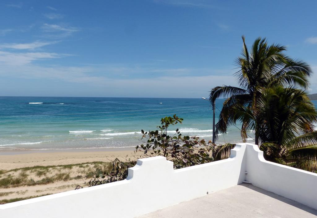 Casa Los Delfines Hotel Puerto Villamil Ngoại thất bức ảnh